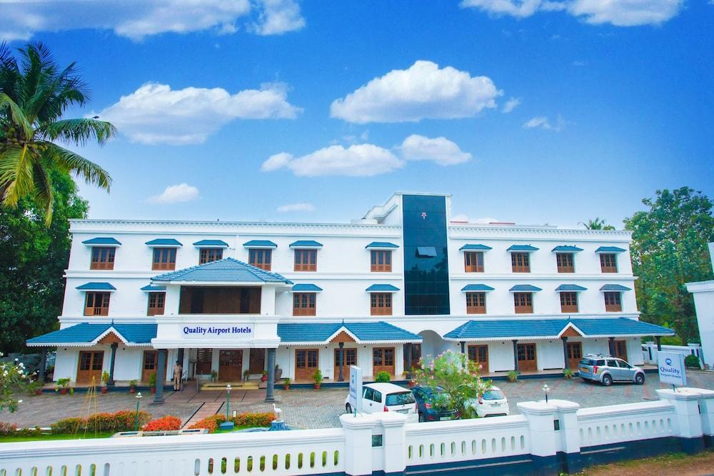 Quality Airport Hotels Nedumbassery Exteriör bild